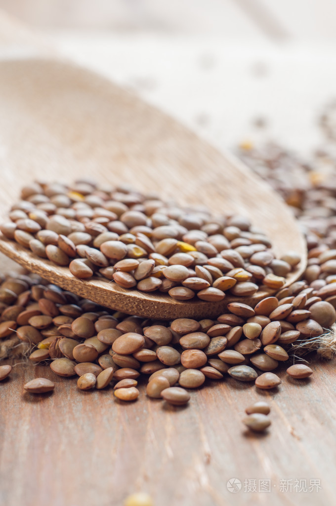 有机扁豆,就着木制假的麻布背景