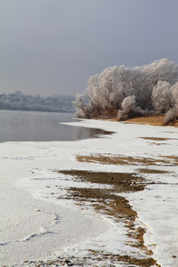 冬季景观与河