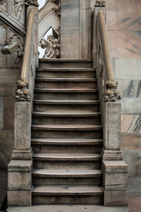 石楼梯