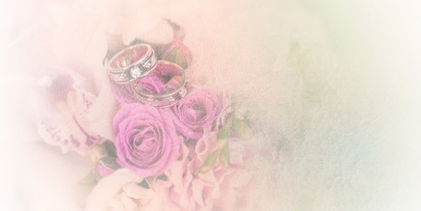 婚礼花束与圆环