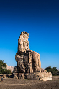 门农，卢克索，埃及法老三世的巨大石像的巨像