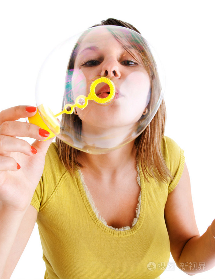 女孩吹泡泡