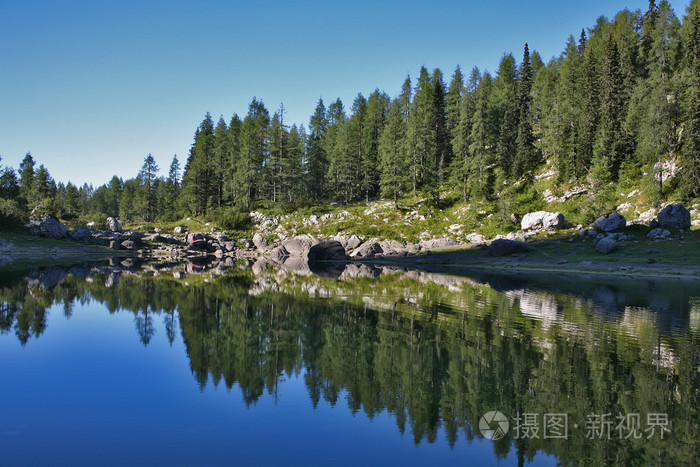 Julian 阿尔卑斯山的夏天 Triglav 湖泊