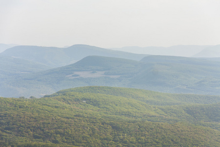 一山一岭