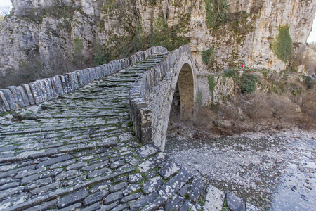 桥的 Kokoris 或 Noutsos，品都斯山脉，Zagori，伊庇鲁斯