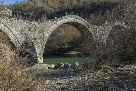 桥的 Plakidas 或 Kalogeriko，品都斯山脉，Zagori，伊庇鲁斯