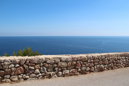 沿海石墙
