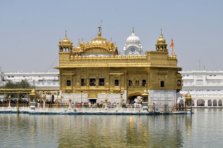 艾薇儿图片-艾薇儿素材-艾薇儿插画-摄图新视界