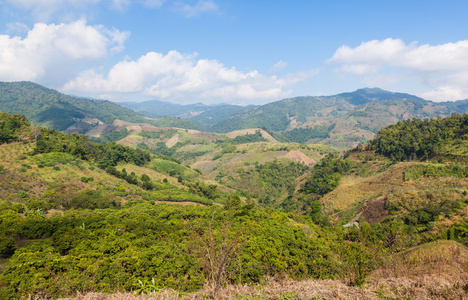 在美斯乐，泰国北部附近的美丽山景