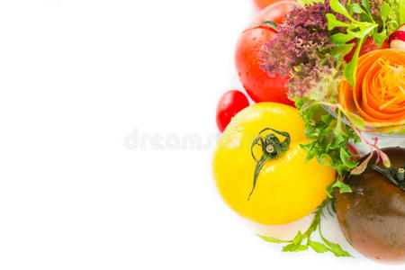 西红柿拌蔬菜