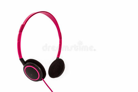 粉色耳机。