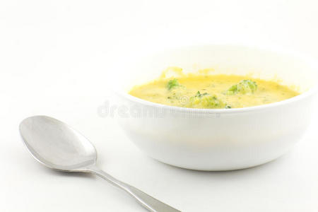 西兰花切达奶酪汤