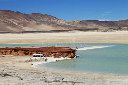 智利阿塔卡马沙漠盐湖