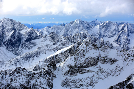 山现场