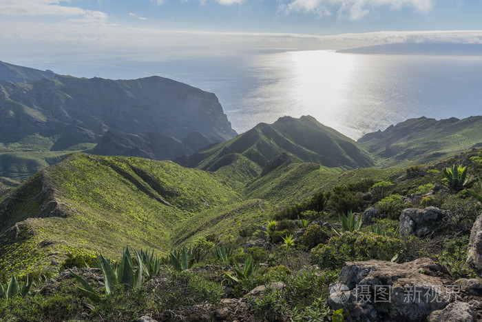 在特内里费岛和海洋山
