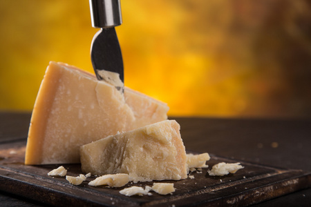 Parmigiano 里木背景