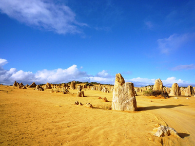 石峰在 Nambung 国家公园