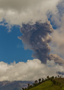 通古拉瓦火山的一天爆炸