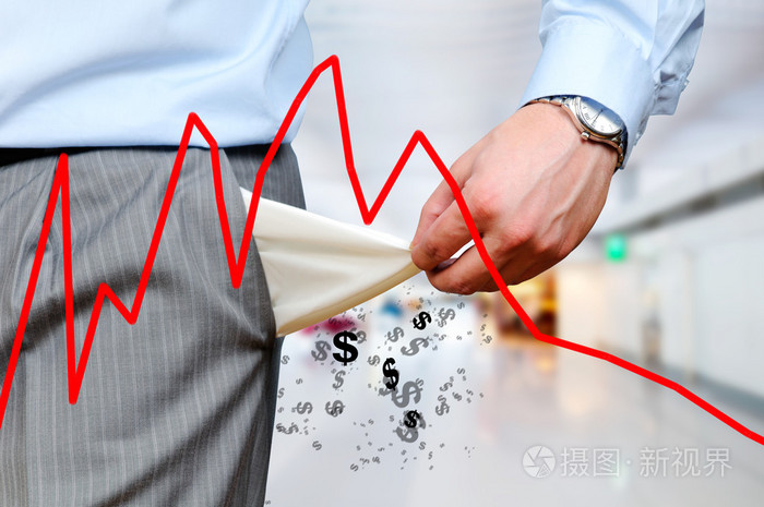 空口袋里的男人