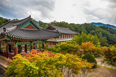 山在韩国的佛教僧侣寺院