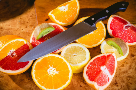 水果沙拉，切水果 猕猴桃 橙 柠檬 葡萄柚