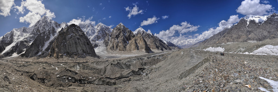 在吉尔吉斯斯坦天山