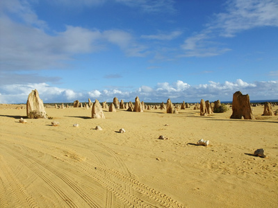 石峰在 Nambung 国家公园