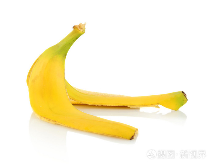 香蕉在隔离上白色的皮