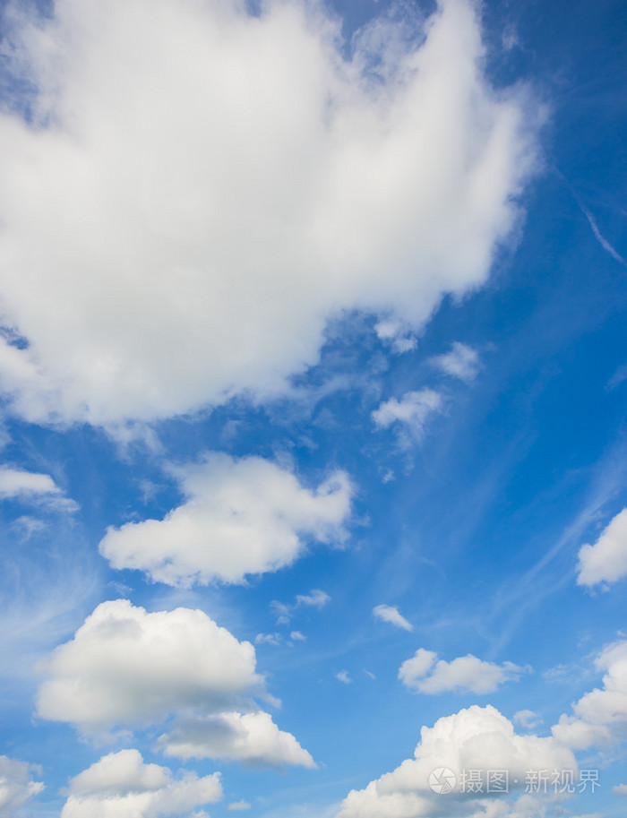 蓝蓝的天空白云照片-正版商用图片1ib08n-摄图新视界