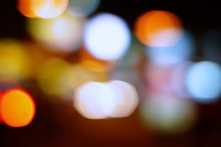 道路光线模糊背景与 bokeh