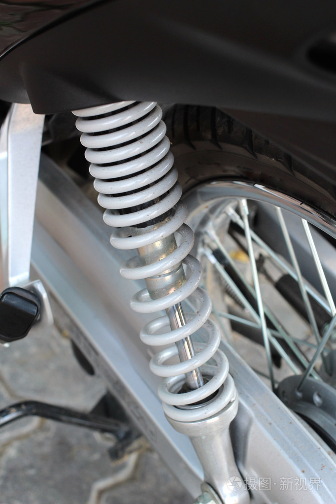 摩托车减震器