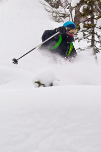 Freerider 在西伯利亚滑雪