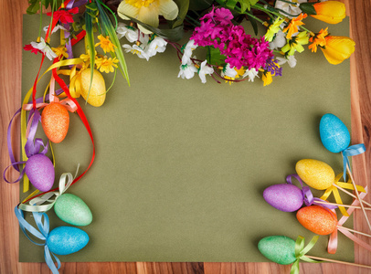 复活节鲜花和鸡蛋