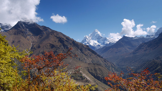 尼泊尔喜马拉雅山