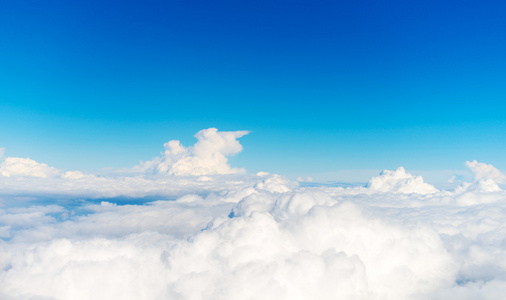 Cloudscape。从飞机窗口查看