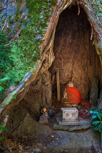 日本的佛像 地藏菩萨 在日本和歌山县的高野山 高野山