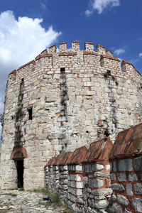 片段的塔的 Yedikule 堡垒