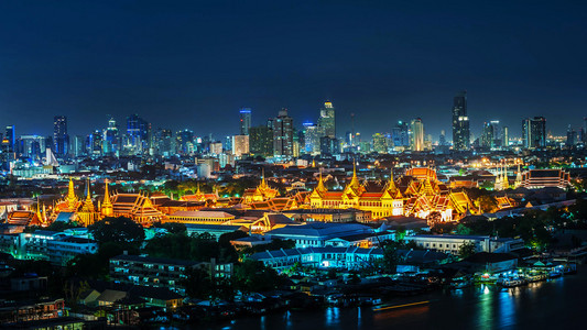 在黄昏在曼谷，泰国大皇宫