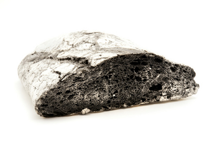 黑木炭面包图片