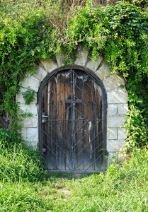 酒窖的木质门