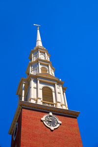 在马萨诸塞州的波士顿公园街教堂