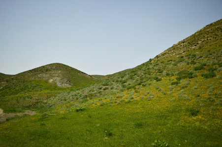 小山和山