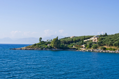 在希腊科孚岛上的 Kassiopi 湾