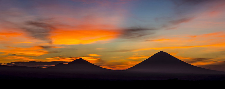 阿贡火山