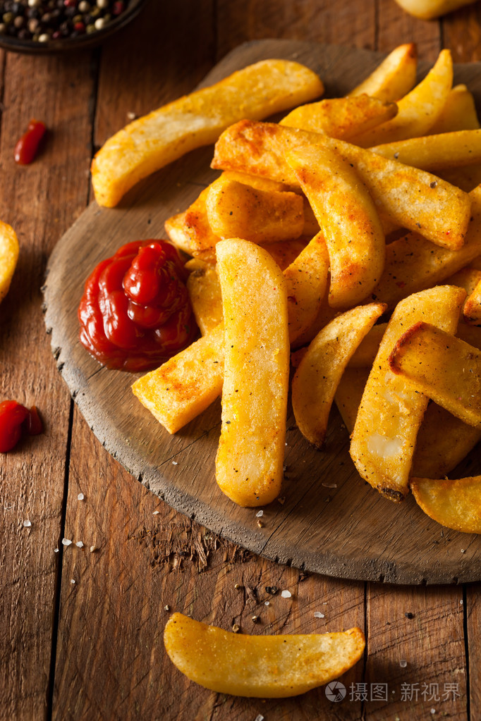 自制咸牛排炸薯条