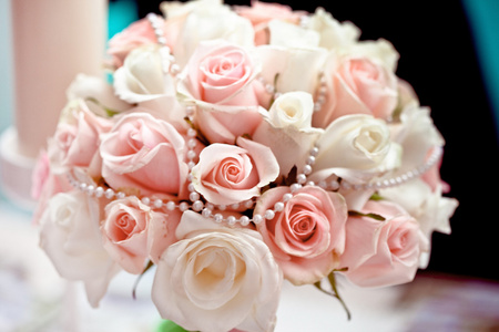 婚礼花束的玫瑰