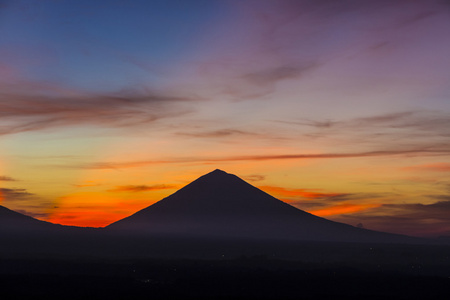 阿贡火山