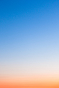 蓝色和橙色的夕阳图片