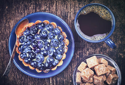 蓝莓馅饼和咖啡