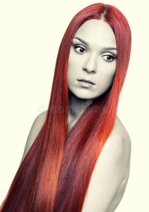 长着红头发的女人